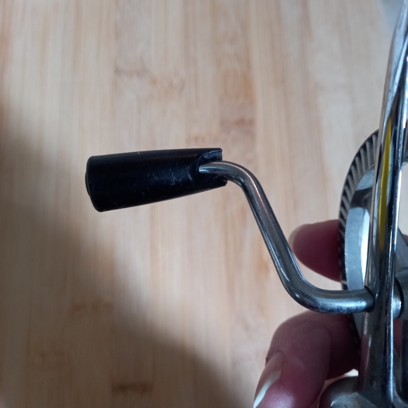 Vintage egg beater - Picture 4 of 4